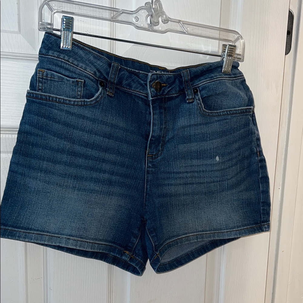 Time and Tru Women's Classic Blue Jean Shorts